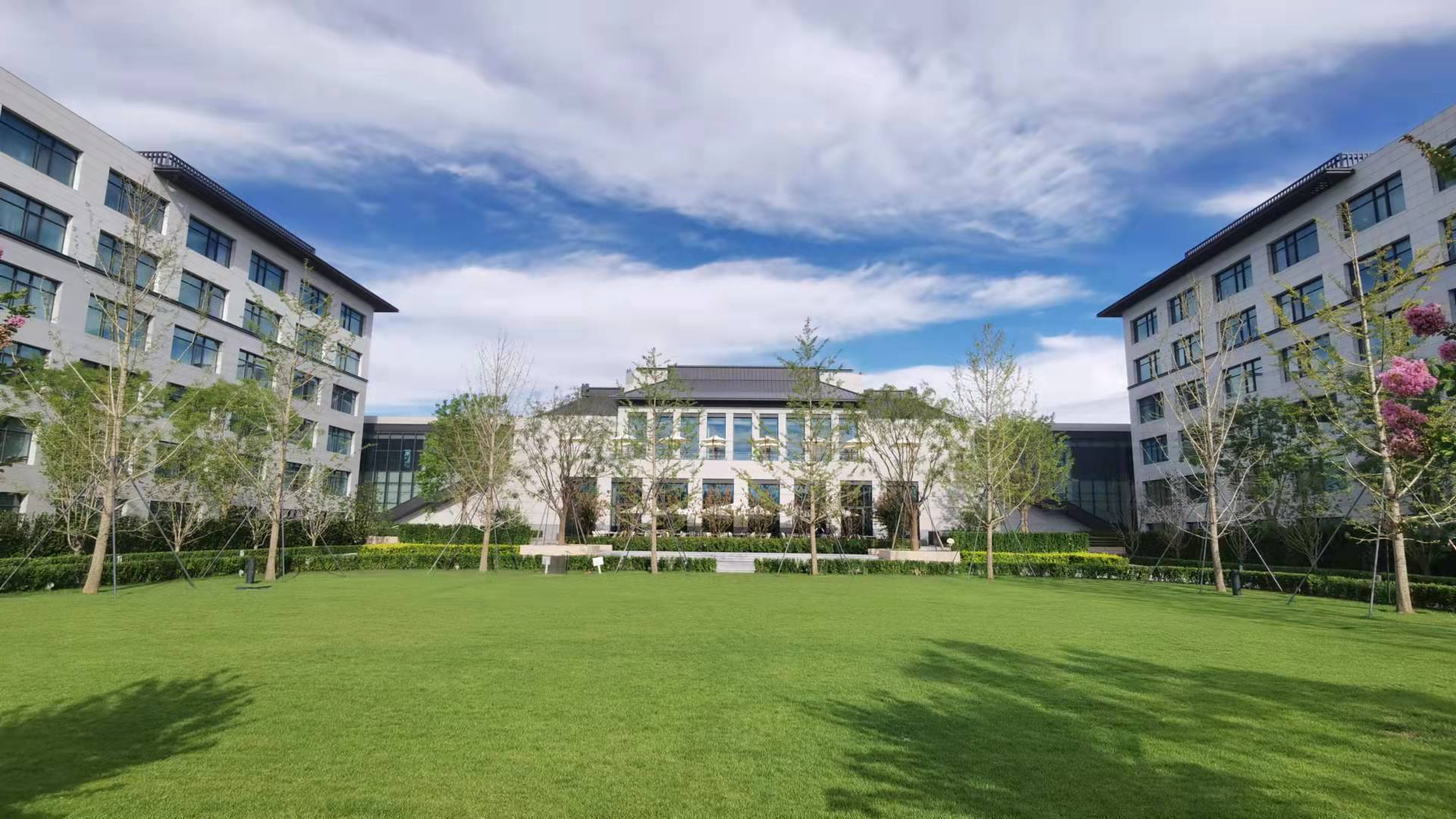 逛北京环球度假区,怎能错过江河幕墙“质量标杆”的诺金度假酒店